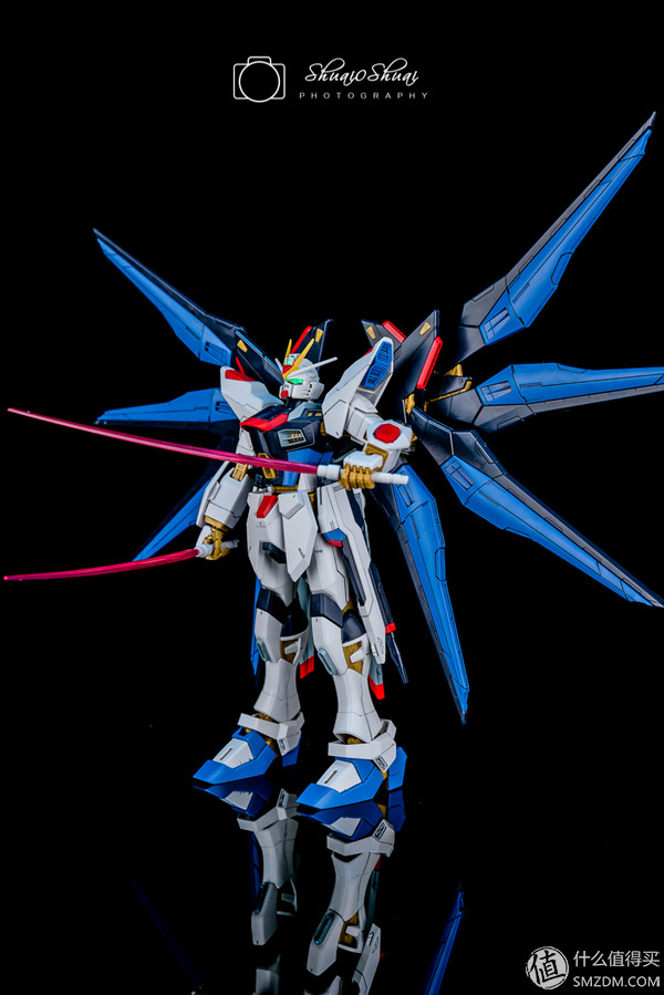 如果你闲的dan疼就来玩模型吧：BANDAI万代—强袭自由MG【素组】