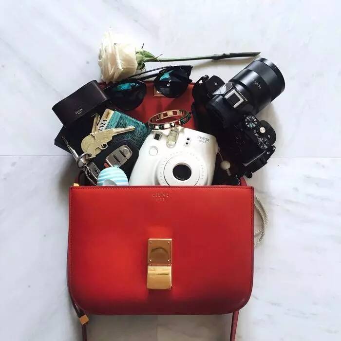 为什么人人都爱jimmychoo,celinebox为什么是经典