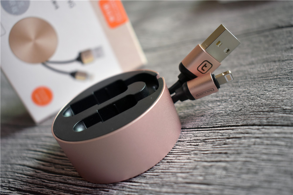 苹果原装数据线好还是图拉斯好,图拉斯苹果数据线2米