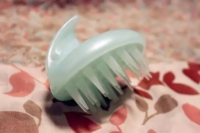 明星最爱的12款人气梳子大比拼,明星用的同款梳子