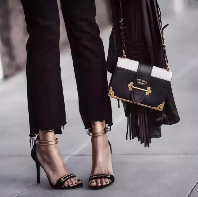 求老板涨工资每月三千多,求老板涨薪