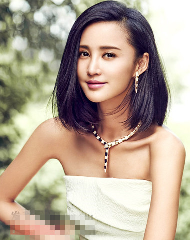 头发厚粗硬毛糙的短发发型,头发硬适合什么发型女短发