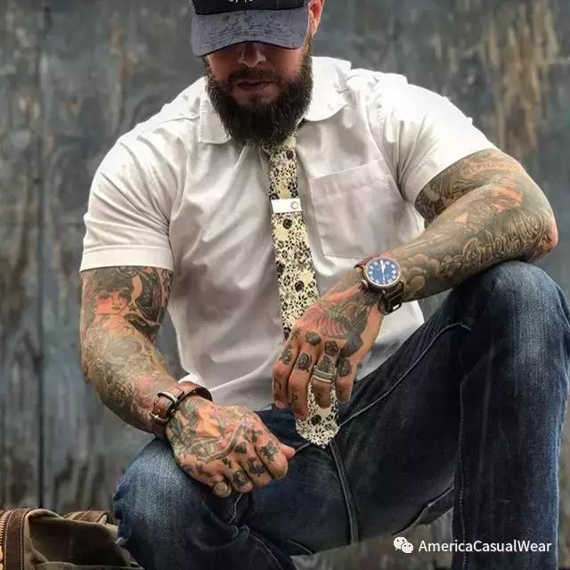 高颜值复古军事风腕表,英伦风轻奢腕表