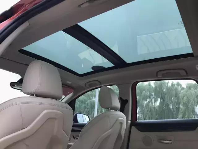 16款宝马220i旅行车评测,2019款宝马220i旅行版测评视频