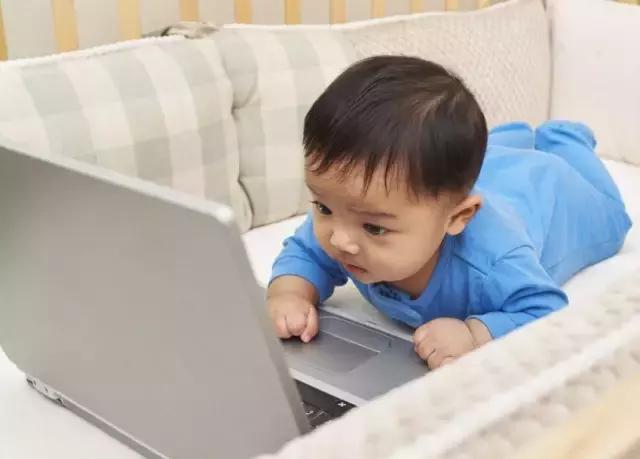 为什么现在孩子沉迷王者荣耀,为什么现在的小孩都沉迷王者荣耀