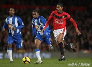 盘点足球运动员搞笑瞬间,中国十大足球球星恶搞