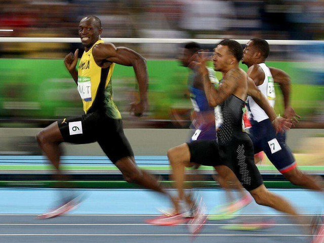 汽车运动会出场,汽车出席运动会