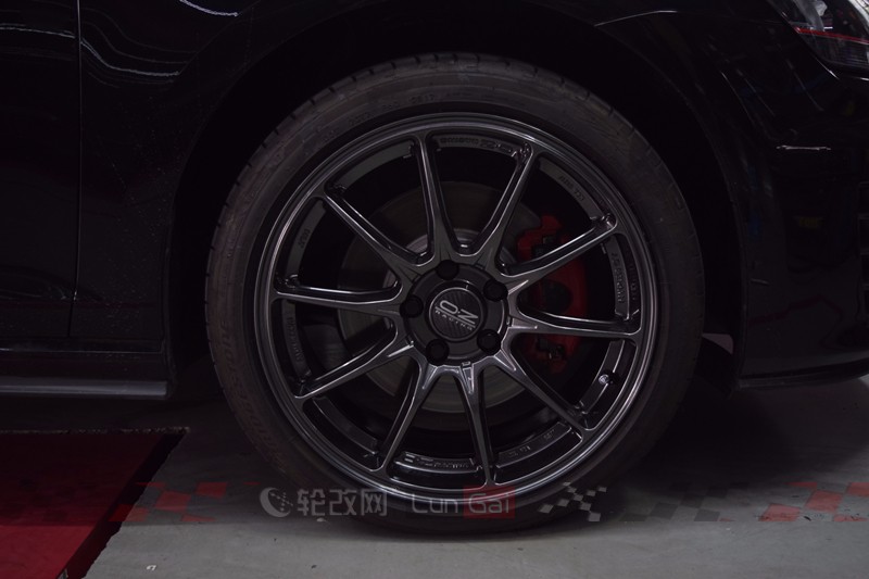大众高尔夫7.5代gti改装,高尔夫7.5代gti19寸轮毂