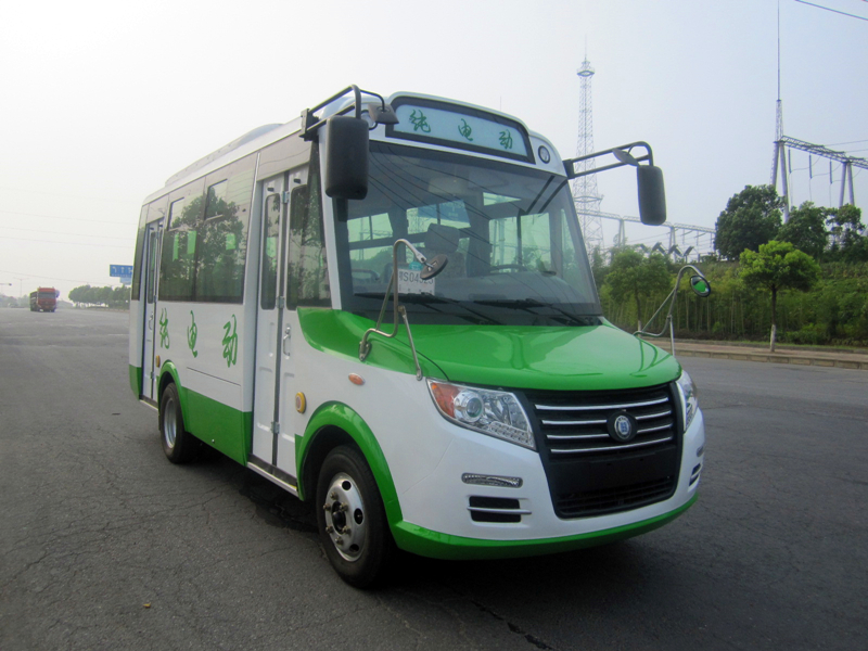 恒天L4600车型,全国的国产汽车品牌