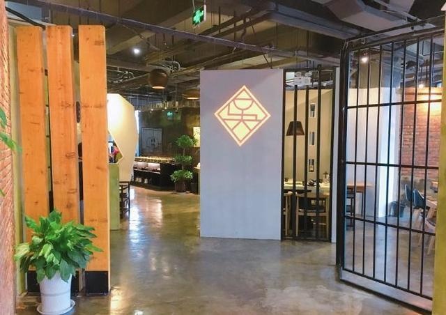 盐城美食沉浸式体验,盐城吴铭火锅