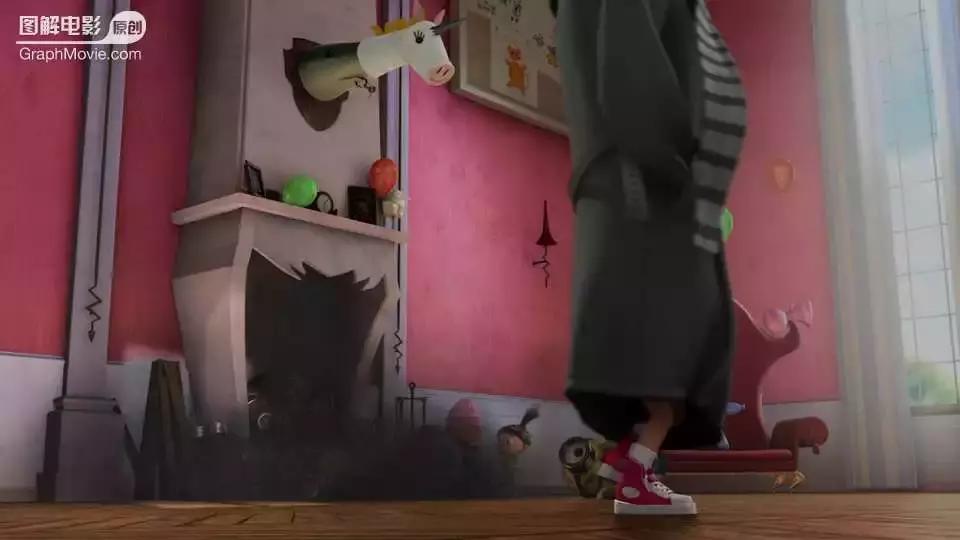 1分钟看完家庭大改造《卑鄙的我》小黄人番外短片