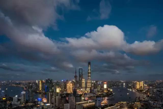 腾龙sp70-200f2.8怎么样,腾龙24-70f2.8vc和g2有什么区别