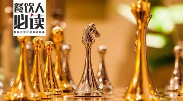 廖记棒棒鸡熟食展示柜,廖记棒棒鸡卤味加盟