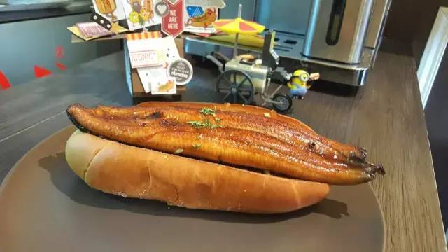 香港街头小食碗仔翅,香港街头小吃大排档