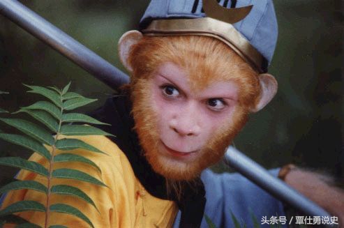 国学大师出的对联,国学大师精彩对联