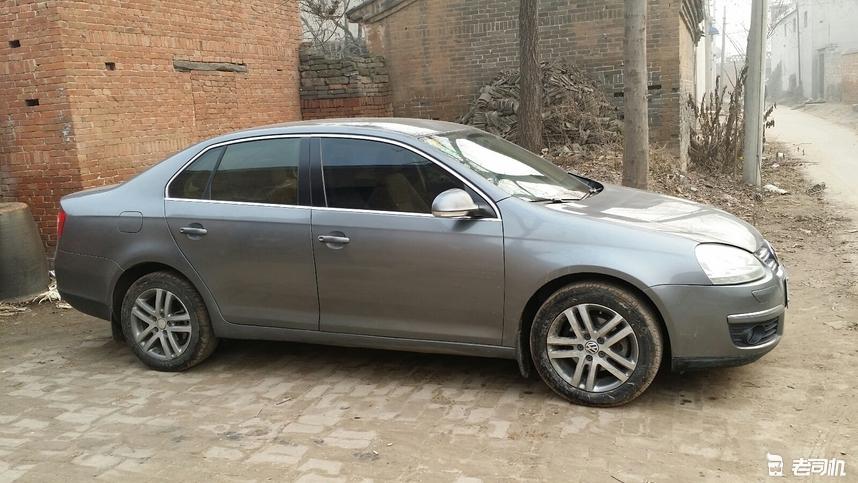 大学毕业买几万块钱车,6万左右16款大众速腾1.4t二手价格