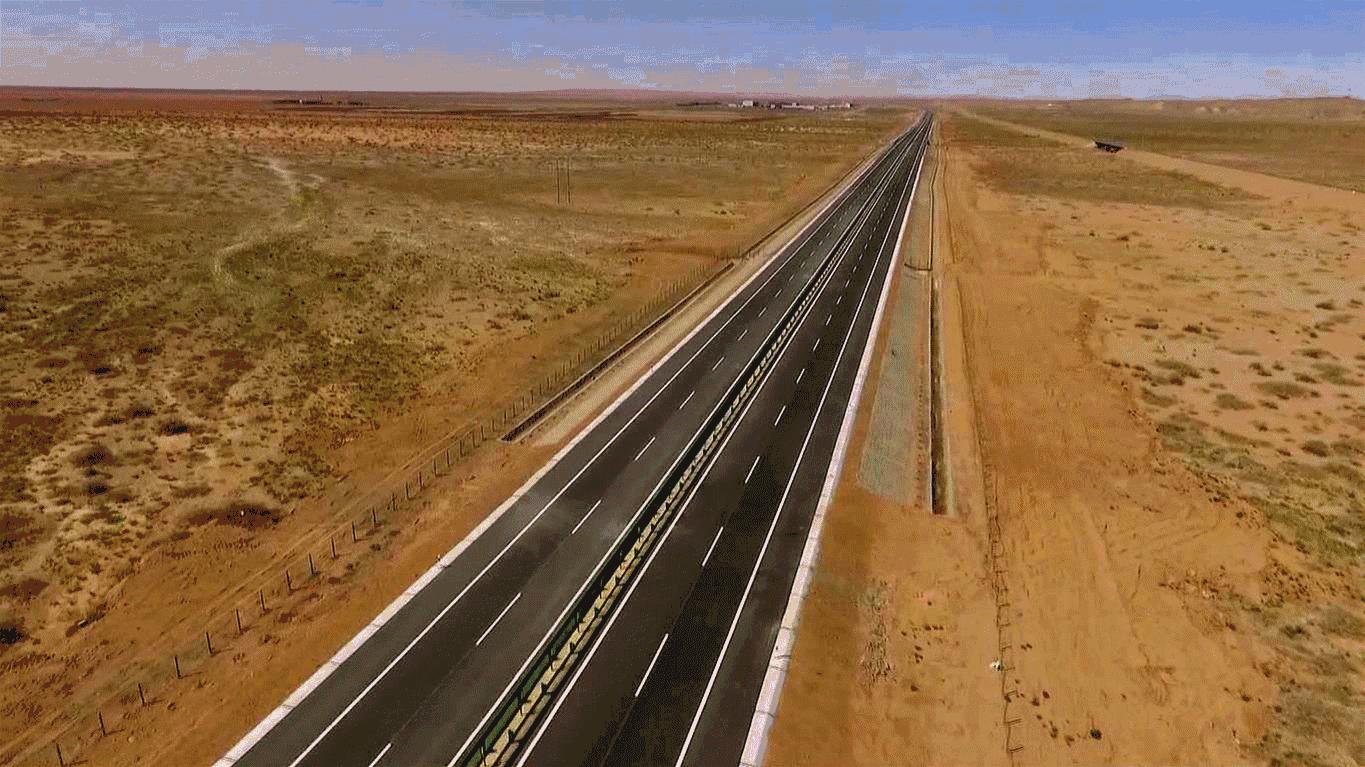 g7高速沿途风景自驾游攻略大全,g7无人区自驾攻略