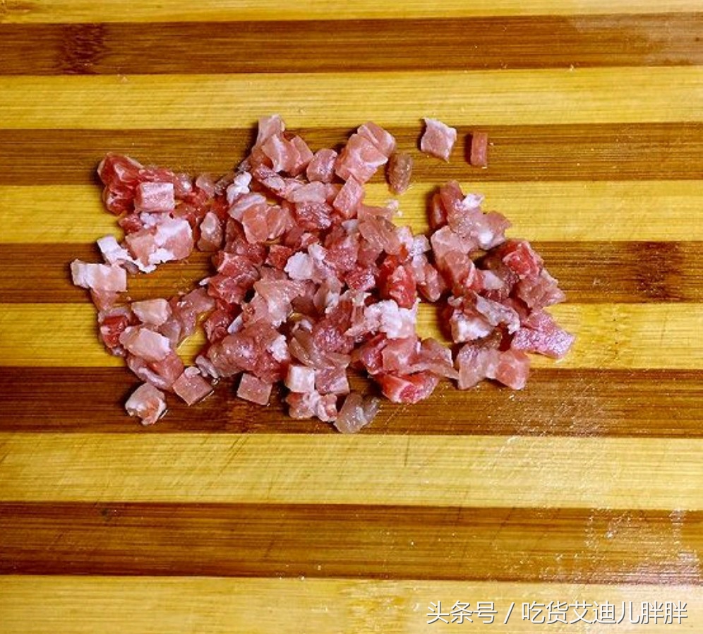 自制版快手菜——麻婆豆腐（既下饭又解馋）