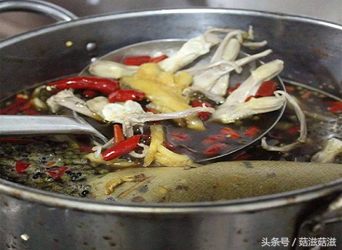 久久鸭秘制卤汤底料培训课程,久久鸭制作流程商用