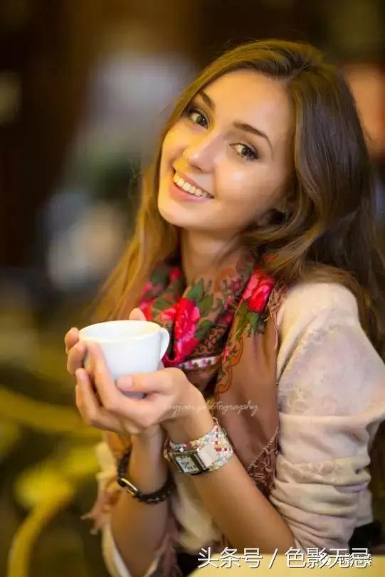 佳能l级镜头有哪些特点和用途,佳能l级镜头值得购买吗