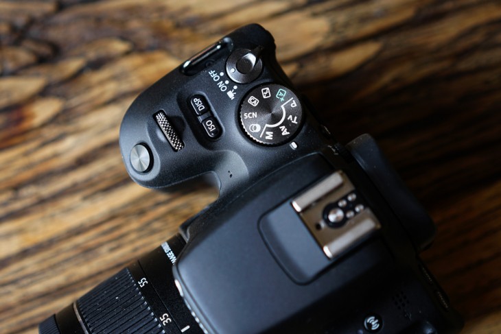 佳能eos200d相机介绍,佳能eos200dii单反相机