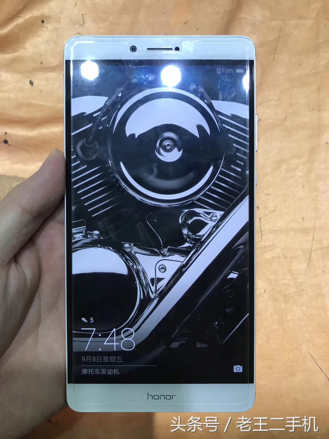 华为一千左右性价比高的手机,华为一千元左右最好的手机