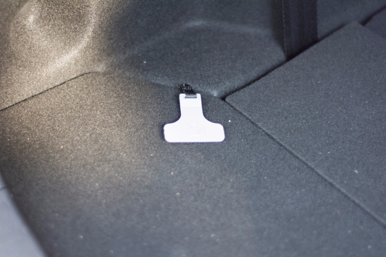 比亚迪s7多少公里换变速箱油,比亚迪s7变速箱是干式还是湿式