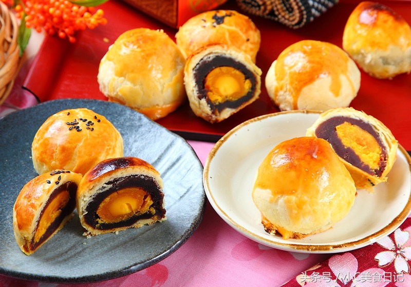 酥皮不酥怎么回事,蛋黄酥皮不松弛