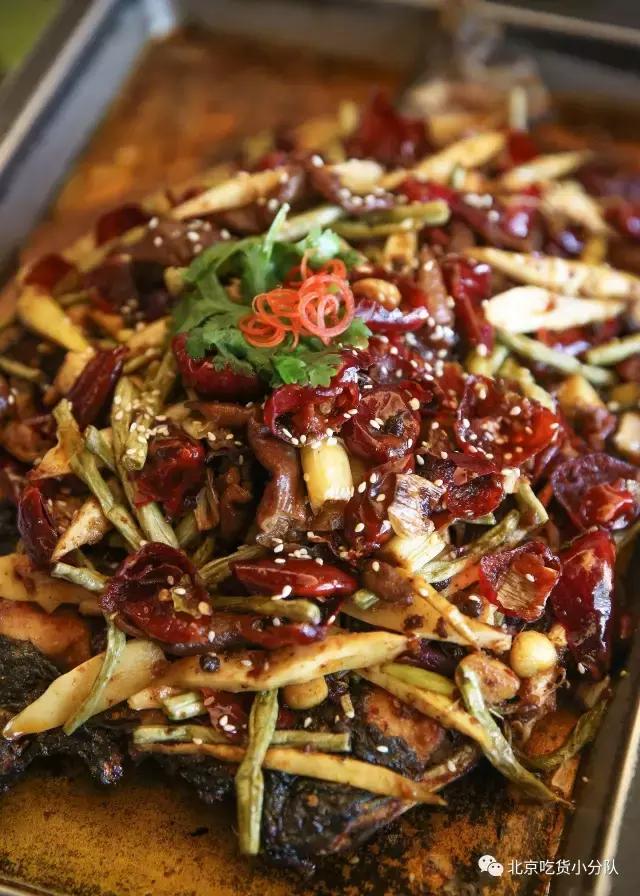 重庆老师傅二十年来的烤鱼配方,国宝级川菜大师视频