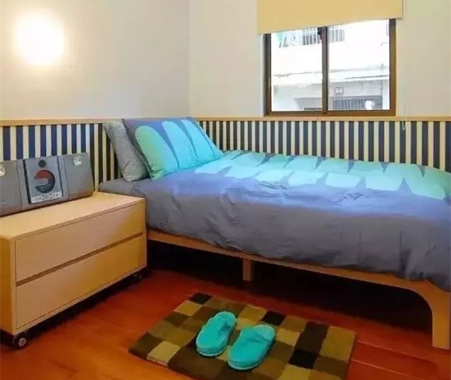 护墙板壁纸效果图,护墙板加壁纸好看吗