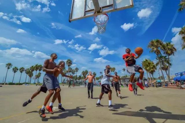 职业球员对球鞋的要求到底有多高,你对鞋子有什么需求