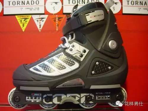 运动时鞋子的选择,运动装备必不可少