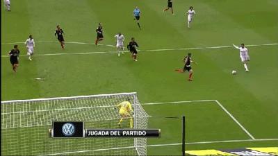 c罗一骑绝尘在哪里,年轻c罗踩单车对比