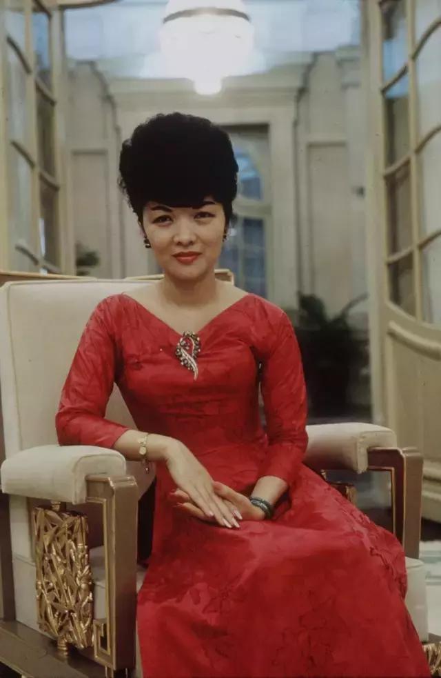 越南版武则天曝光,越南武则天封面