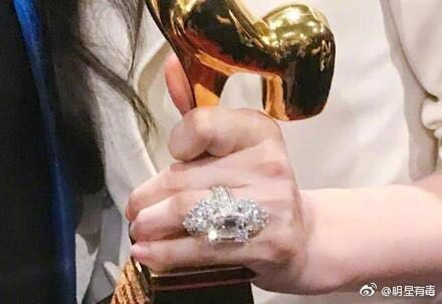 范冰冰钻戒大过拳头！但还有这家手机厂商比大黑牛更壕无人性