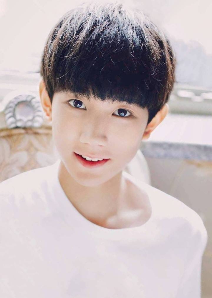 王源经历的成长苦难,王源心酸成长经历