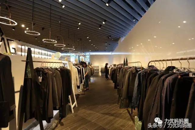 探店日常时尚购物,探店发现一家好店