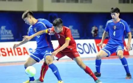 中国男足亚洲无对手比赛,中国男足5比0横扫泰国男足