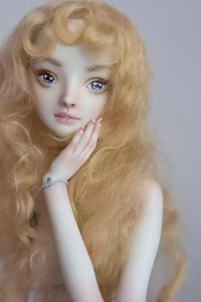 李晨花200万买的求婚娃娃，到底什么来头？