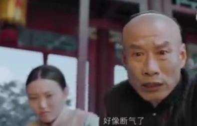 剧情已过半，主角领盒饭，反套路不断，《那年花开》的脑洞忒厉害