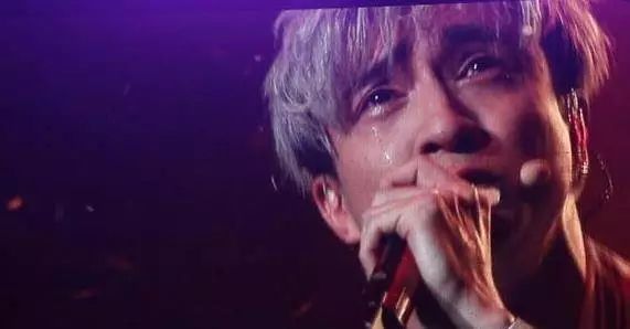 薛之谦为高磊鑫唱了几次安河桥,薛之谦安和桥十年之约完整版