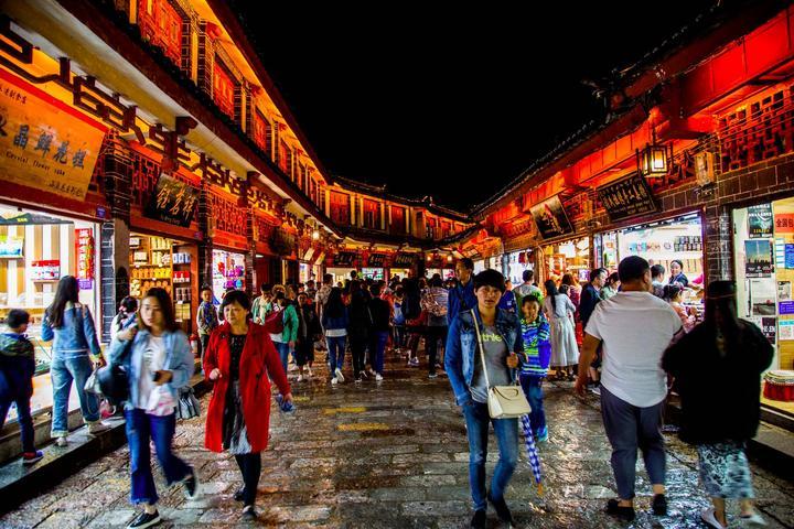 十一假期旅游推荐！大学生组团旅游最强攻略