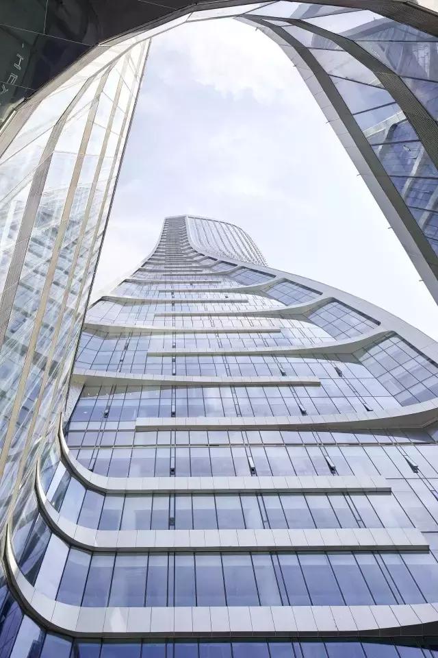 杭州来福士unstudio,杭州来福士中心有酒店吗