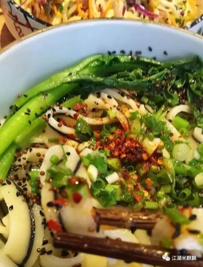 黄渤青岛江湖美食,黄渤推荐青岛美食