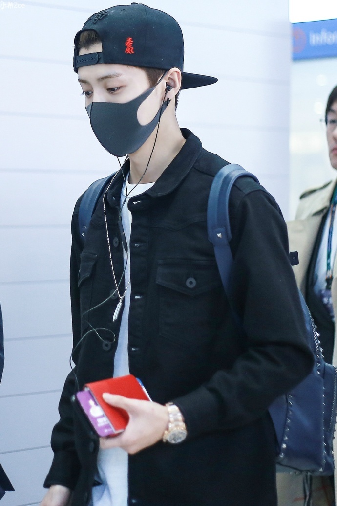 林允儿和鹿晗合作的戏,鹿晗权志龙同款