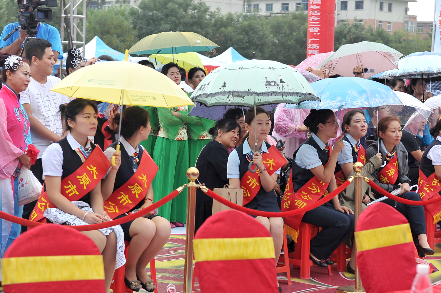 这赛事居然有4.3万人参加