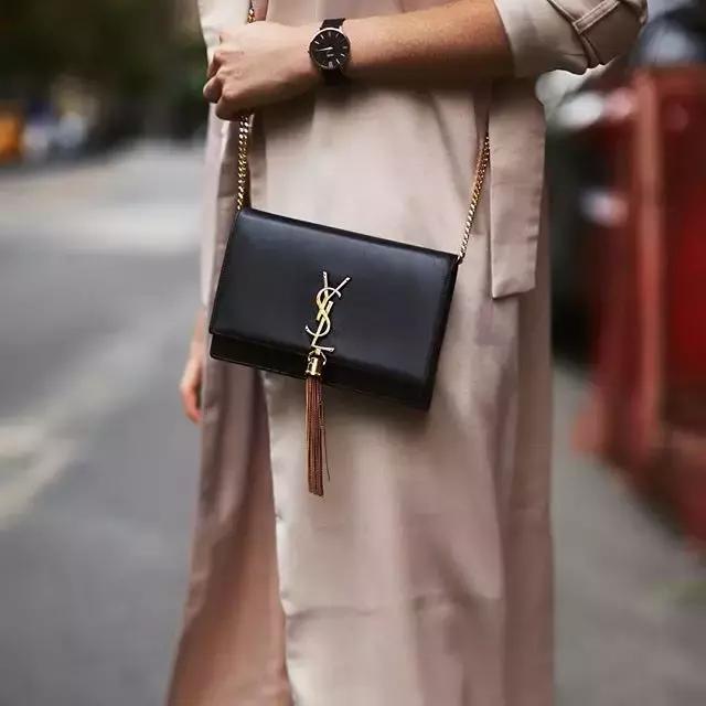 lv第一款包应该入手哪个款,不过时的几款大牌包