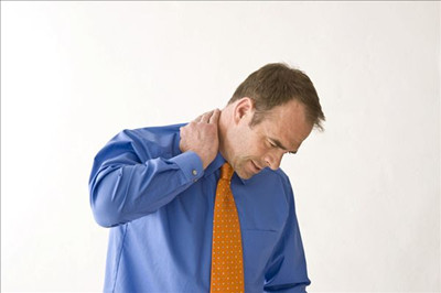 落枕腰疼手麻怎么缓解,落枕闪腰