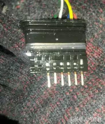 比亚迪f6仪表盘出现svs怎么处理,比亚迪f6行驶过程中防盗灯亮