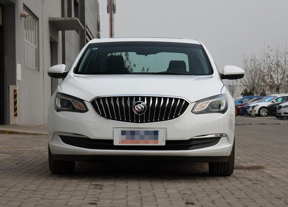 2017款英朗自动豪华型用车感受，底盘低不适合在农村开